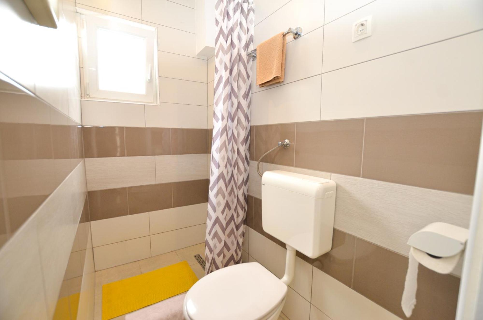 Joy Apartment *